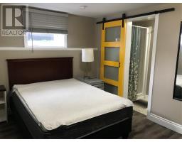 192 Elizabeth Avenue thumbnail 23
