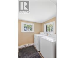 192 Elizabeth Avenue thumbnail 8