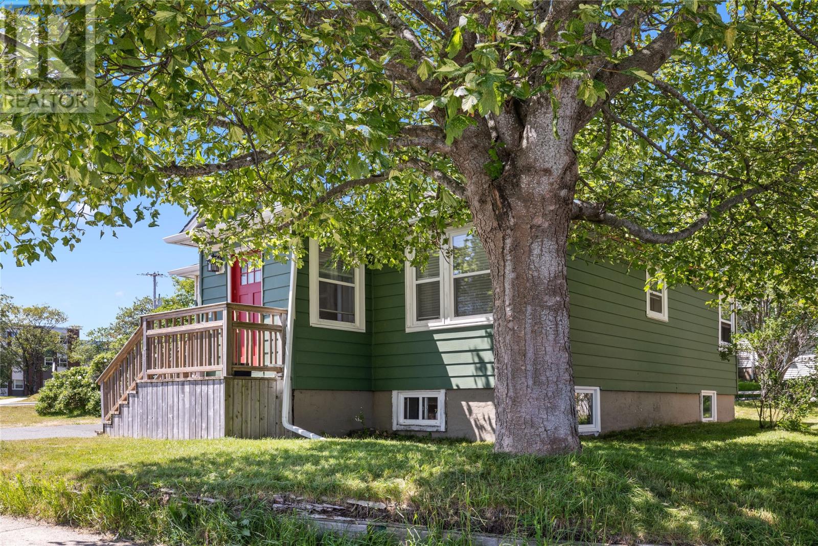192 Elizabeth Avenue thumbnail 29
