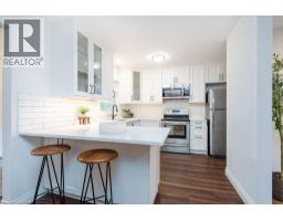 Kitchen - 139 Mackay Crescent, Waterloo, ON N2J3K1 Photo 8