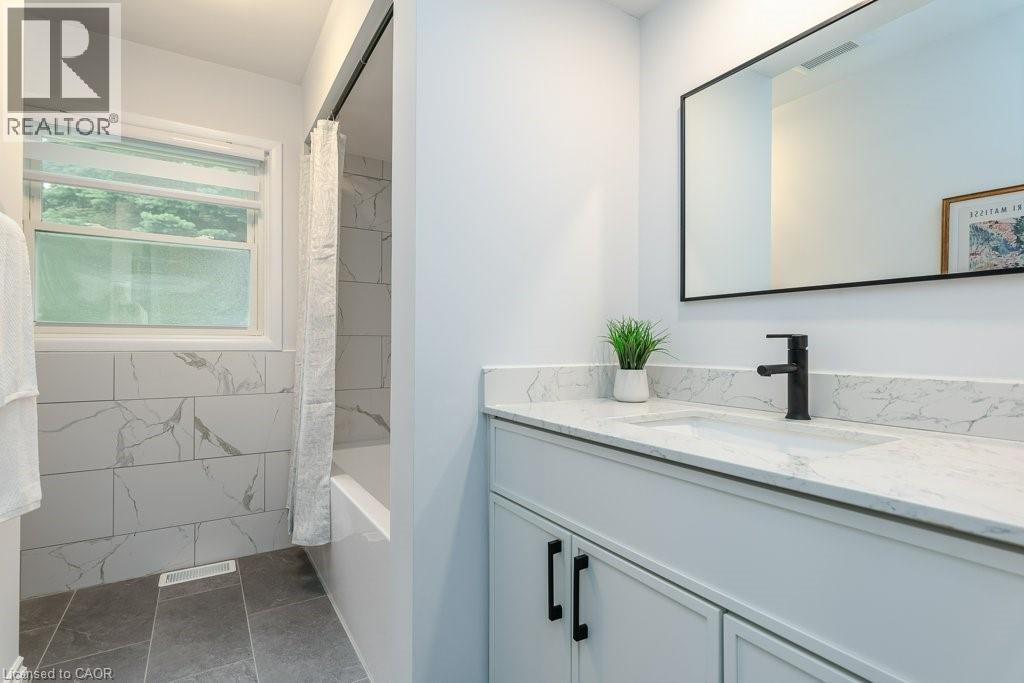 139 MACKAY Crescent - 17