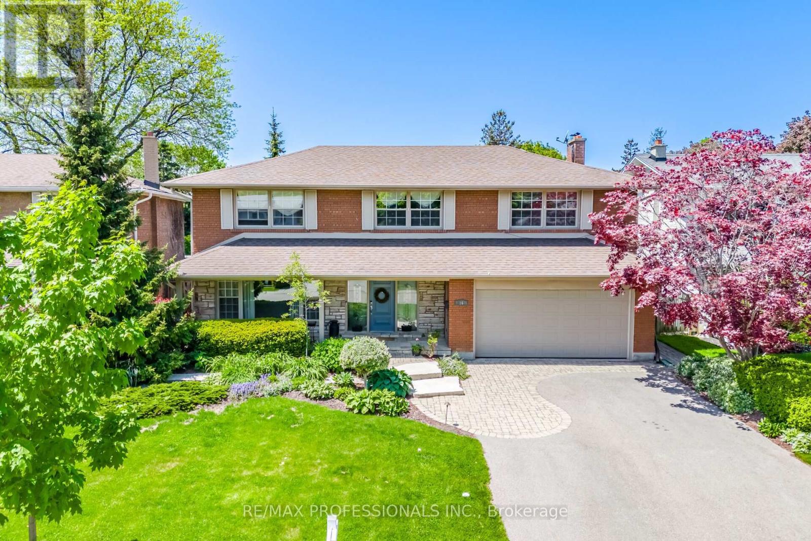 16 CHERRY POST CRESCENT - 1