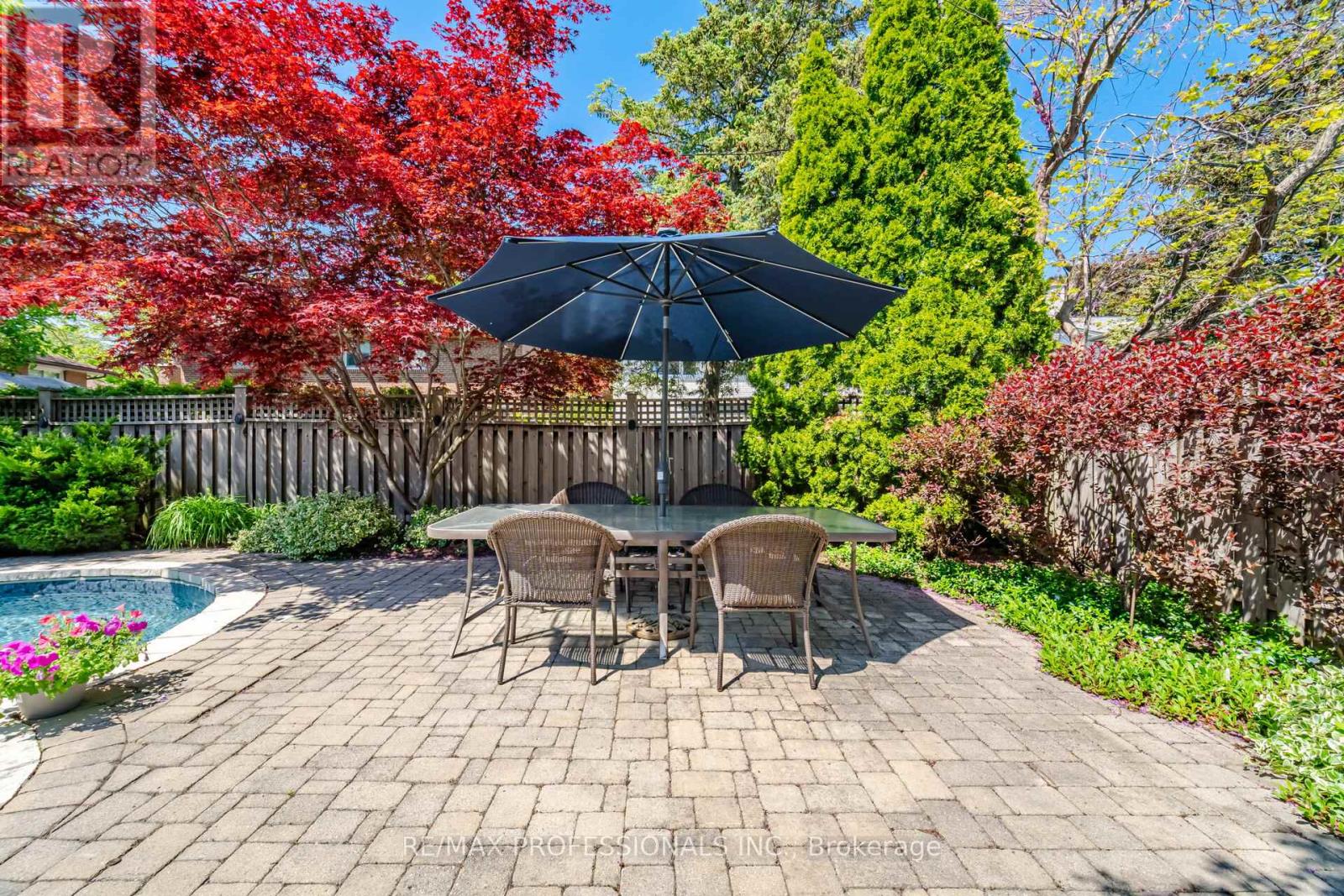 16 CHERRY POST CRESCENT - 41
