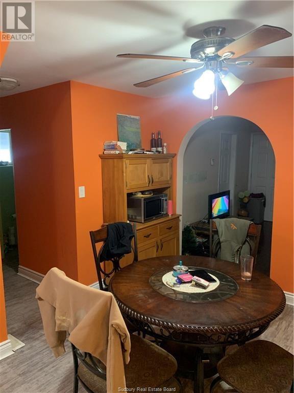 775 FALCONBRIDGE RD - 6
