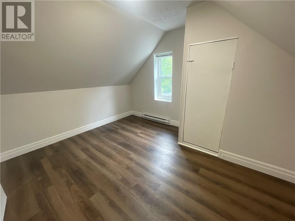 278 Mountain Street - 25