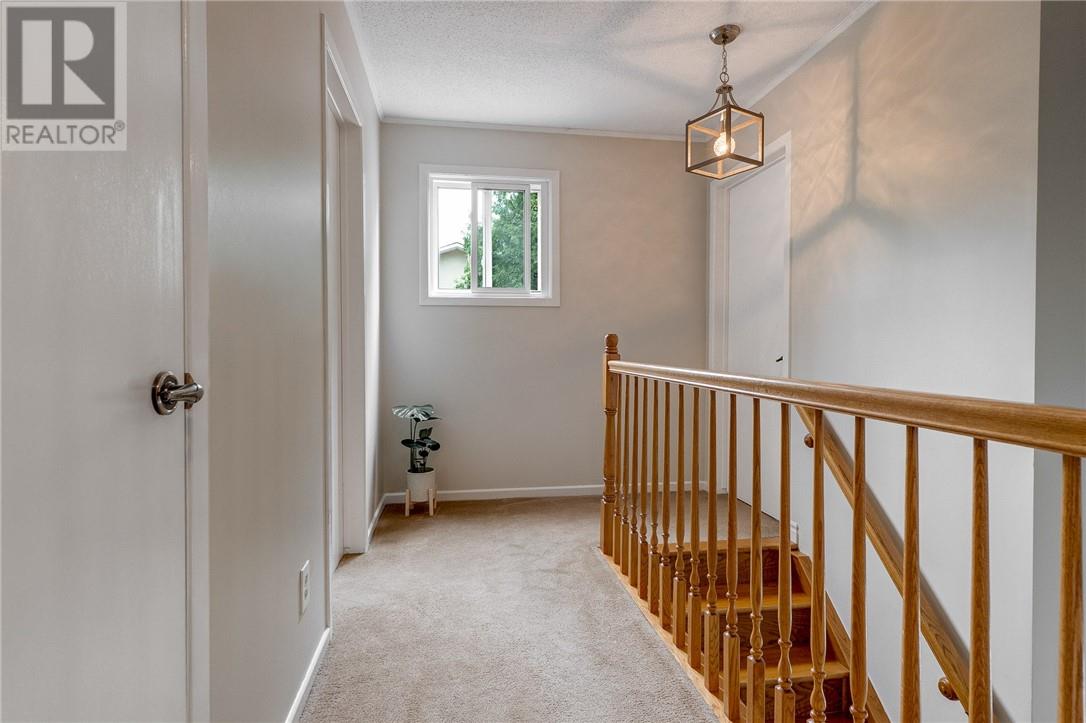 50 Eden Point Drive - 24