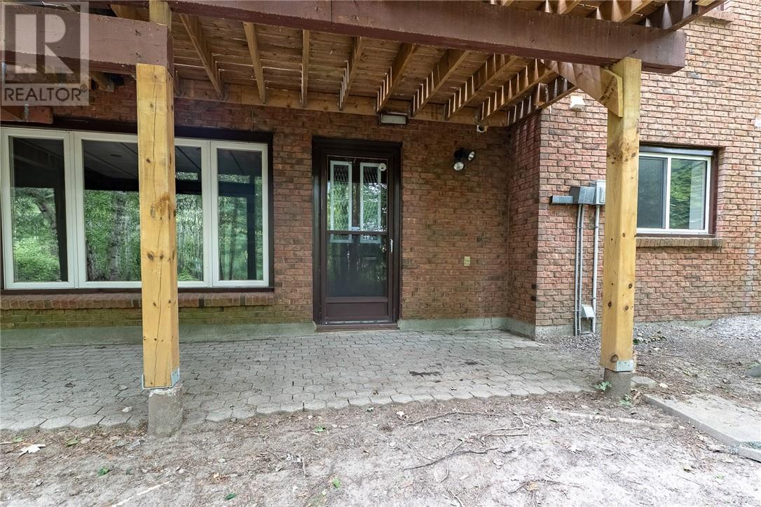 50 Eden Point Drive - Image 60