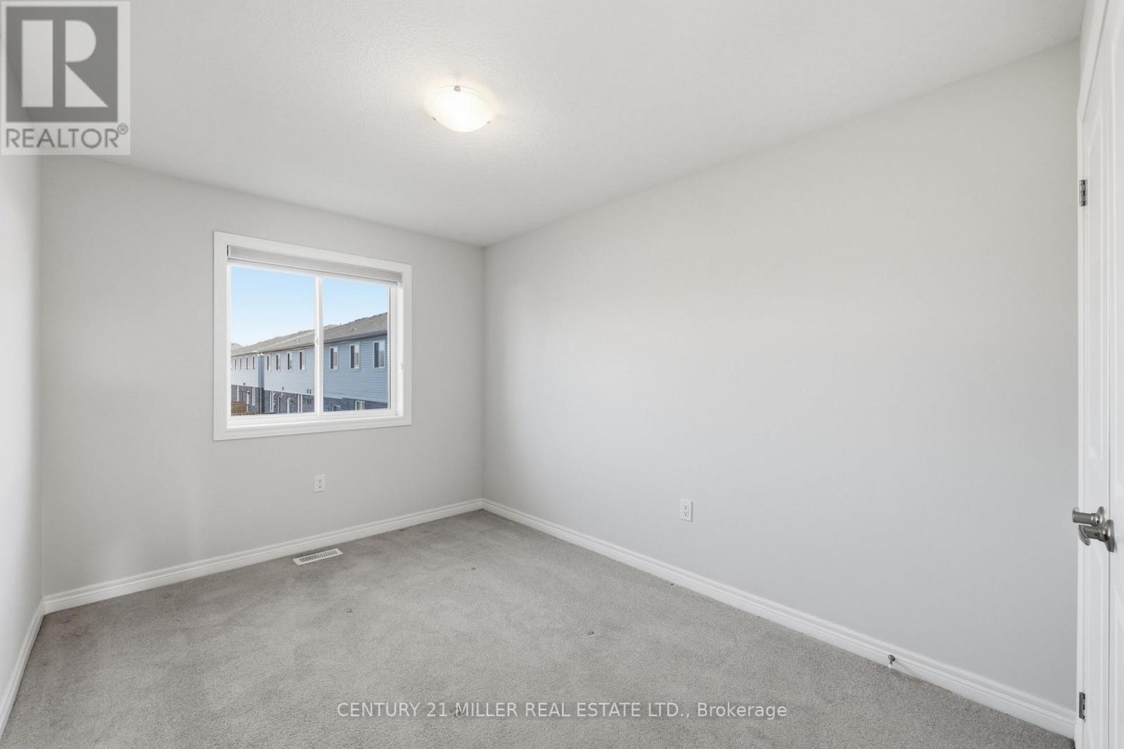 10 LINDEN PARK LANE - 27