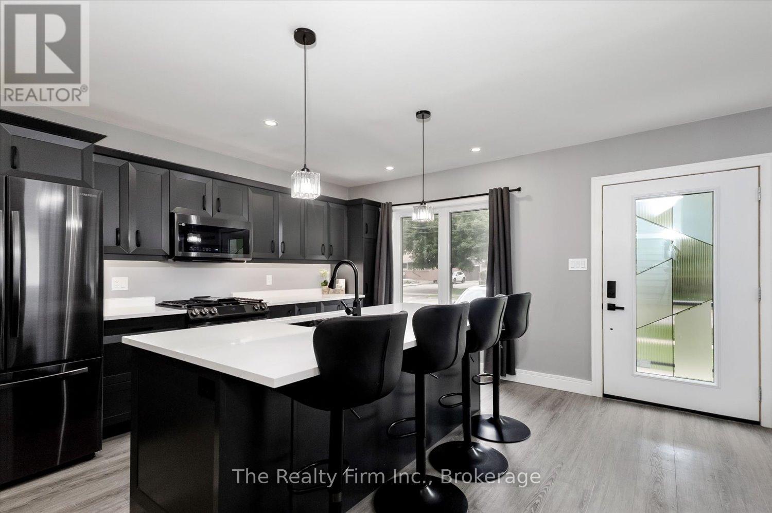 374 WEST GORE STREET - 10