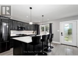 Recreational, Games room - 374 West Gore Street, Stratford, ON N5A1L1 Photo 10