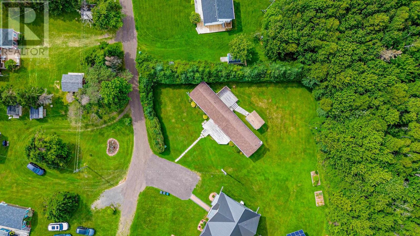 27 PERRY Lane - 21