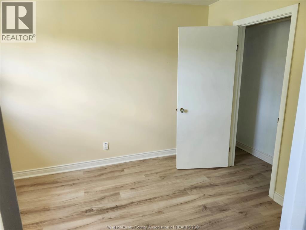 1163 JOSEPHINE - 4