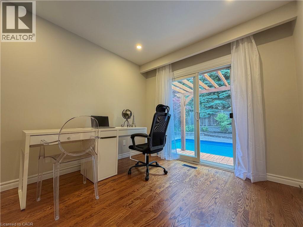 238 LAURIER Avenue - 12