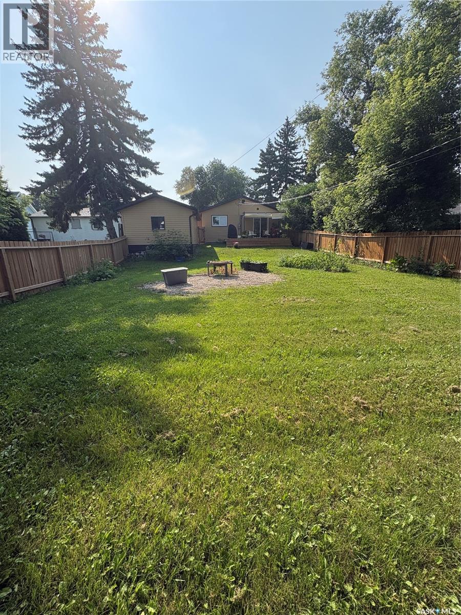 73 Franklin AVENUE - 3