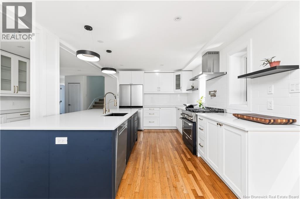 296 Buckingham Avenue - 12