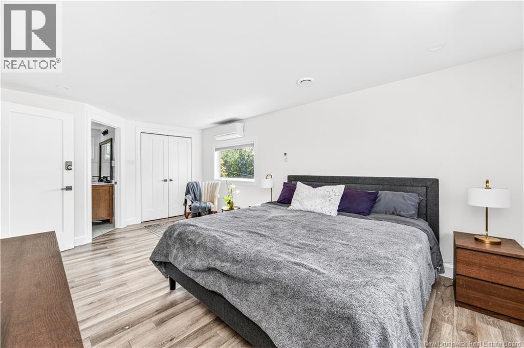 296 Buckingham Avenue - Image 20