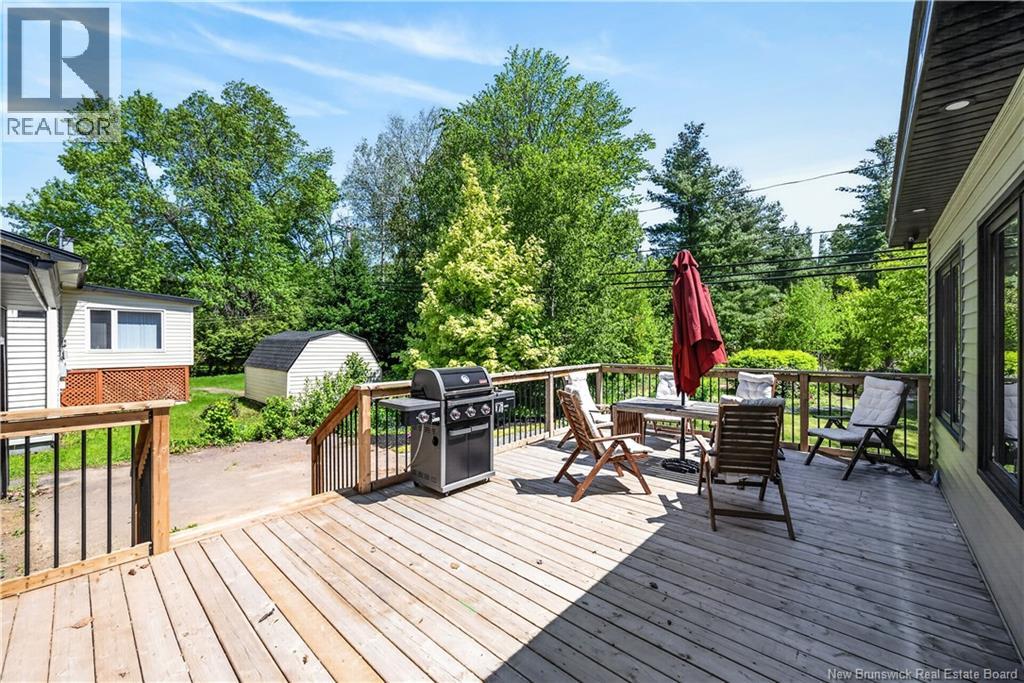 296 Buckingham Avenue - Image 41