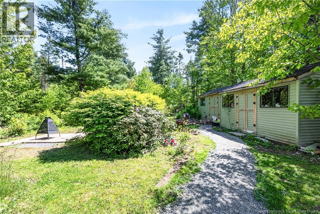 296 Buckingham Avenue - Image 48