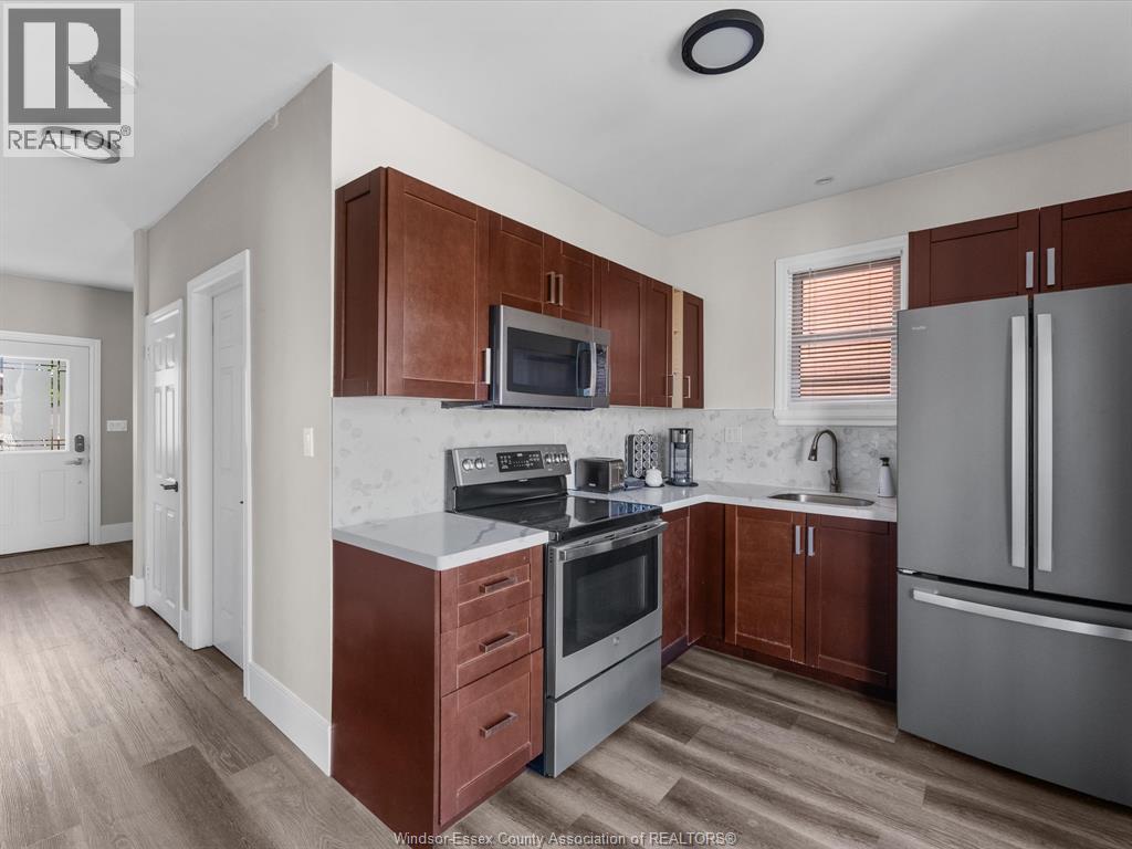 477 Pierre AVENUE - 9