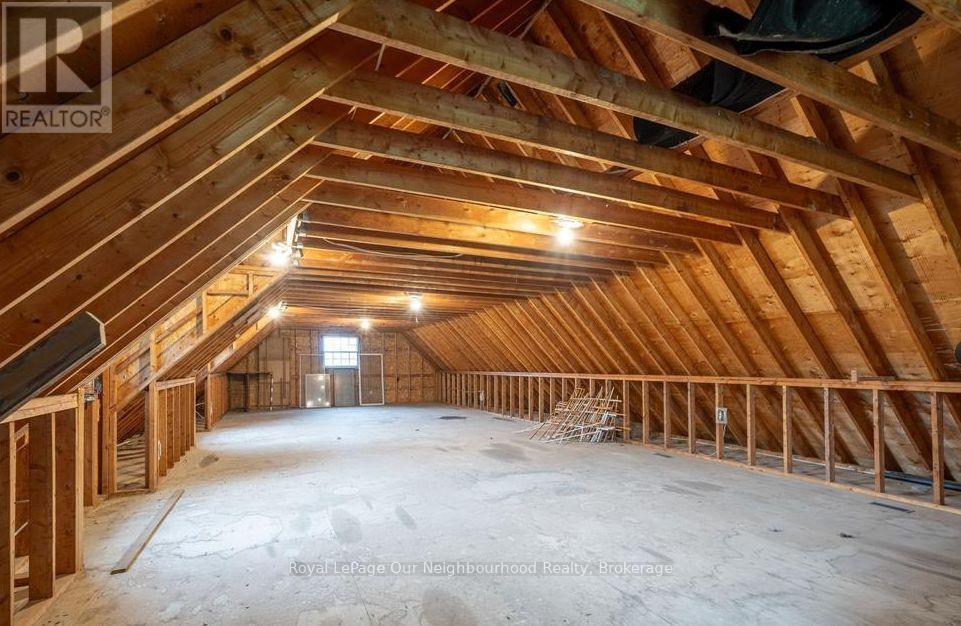 3741 LAKESHORE ROAD E - 19