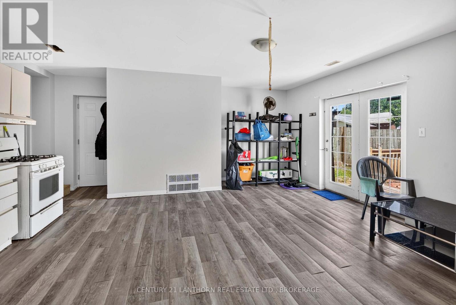 139 DRENNAN STREET - 22
