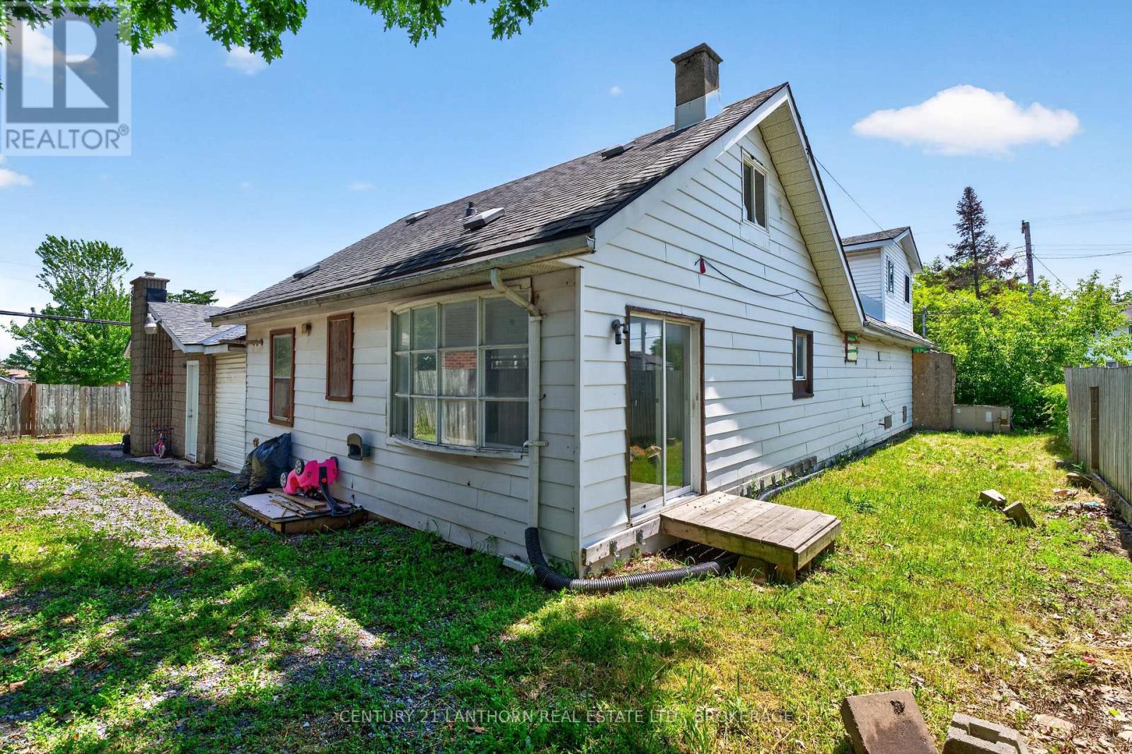 139 DRENNAN STREET - 24