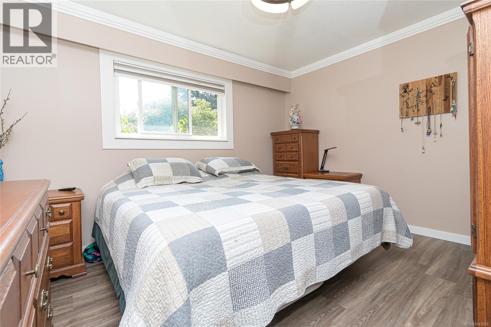 1327 Justine Pl - 27