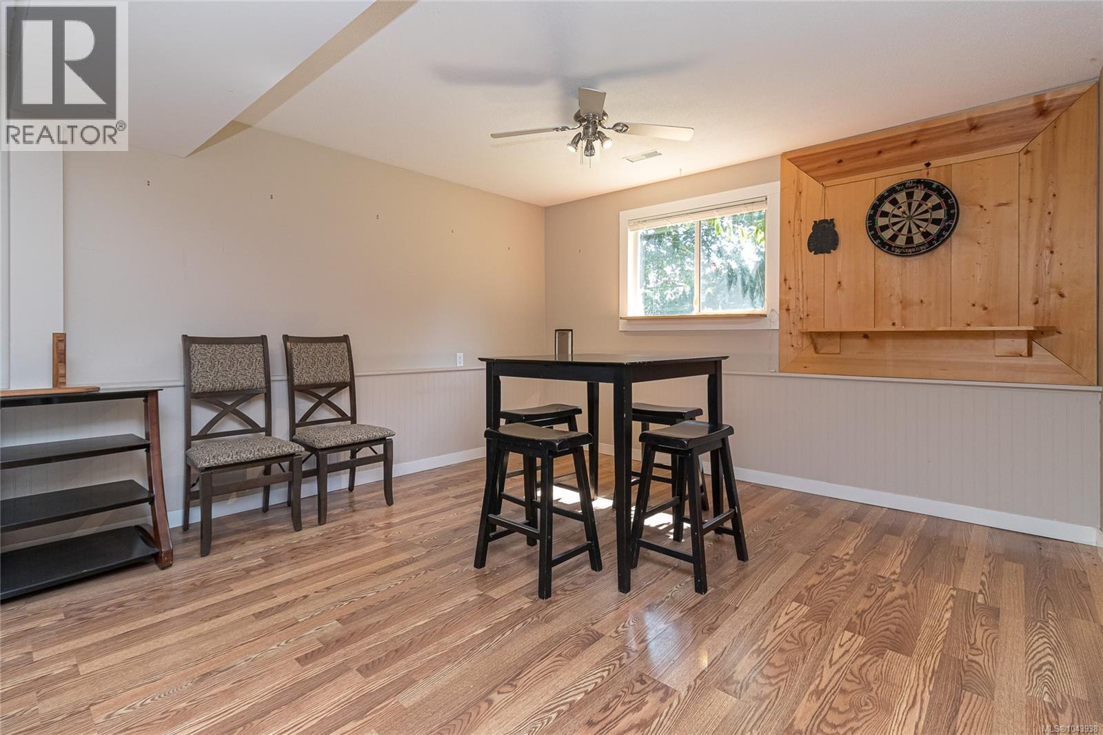 1327 Justine Pl - 37