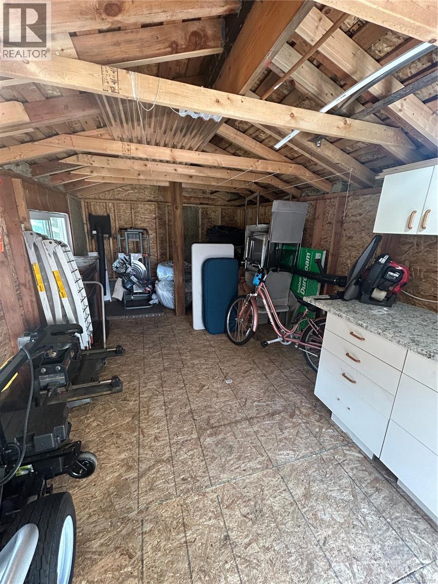 1327 Justine Pl - 66