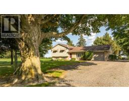 Family room - 15072 Scott Line, Chatham Kent, ON N0P1P0 Photo 7