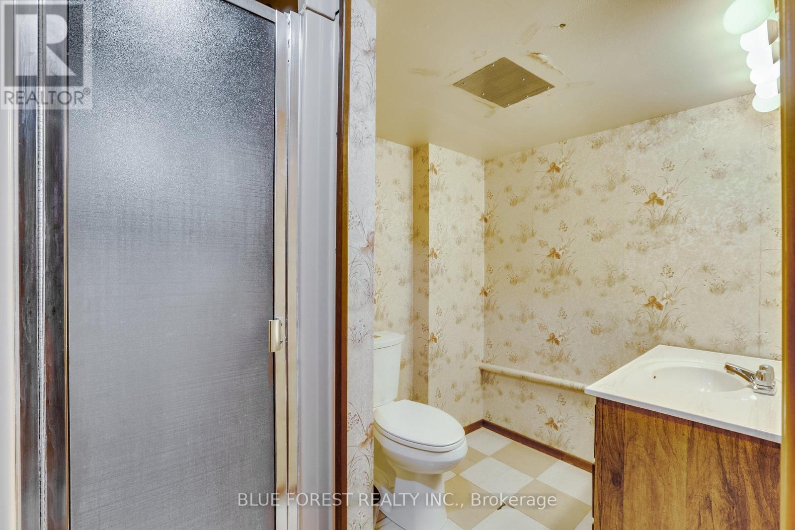 1201 PATANN DRIVE - 34