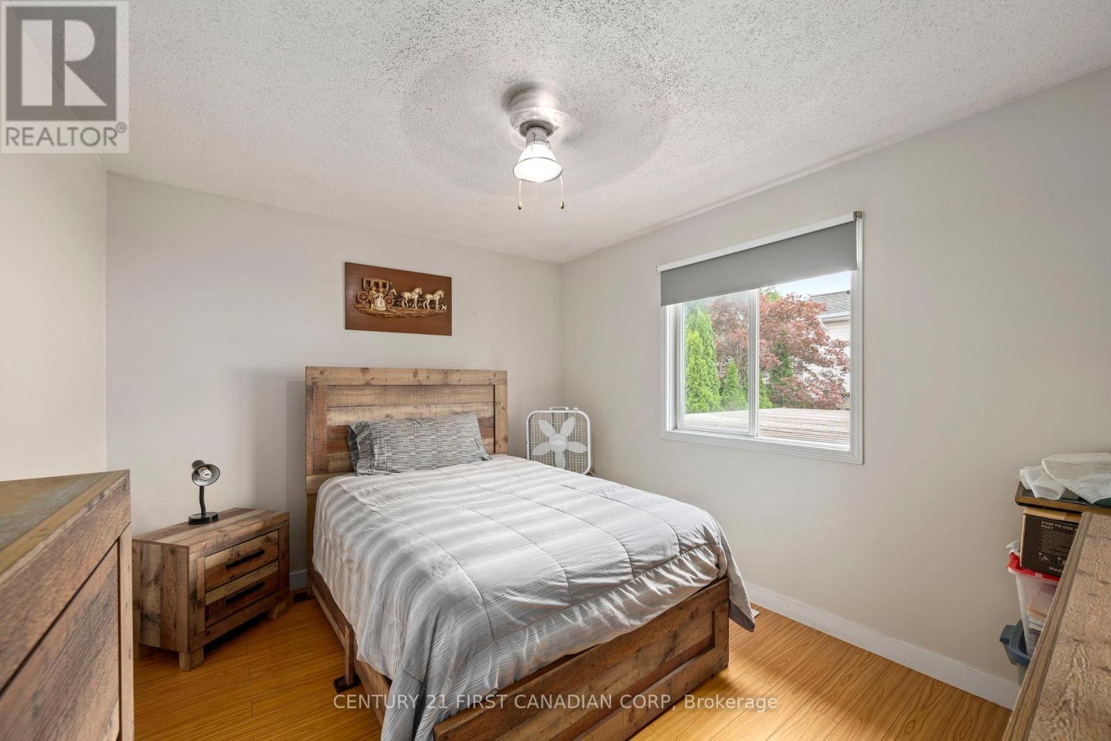 902 RAILTON AVENUE - 14