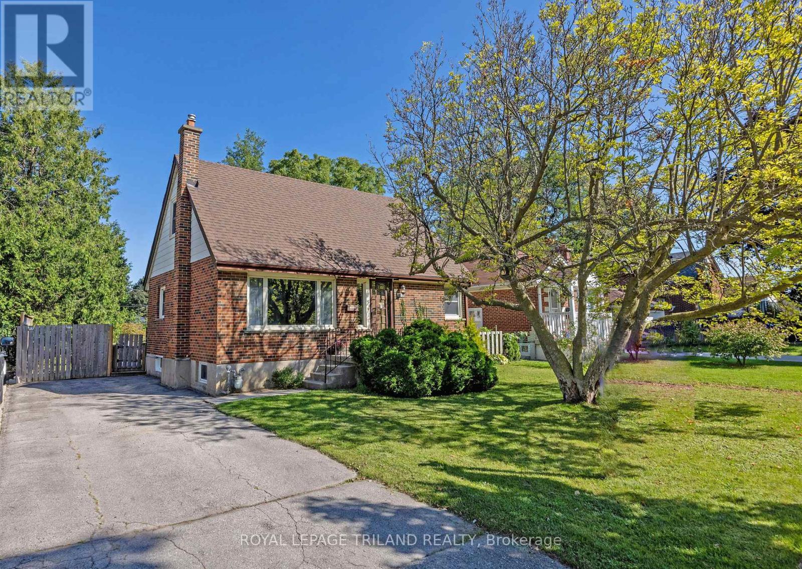 1874 CHURCHILL AVENUE - 1