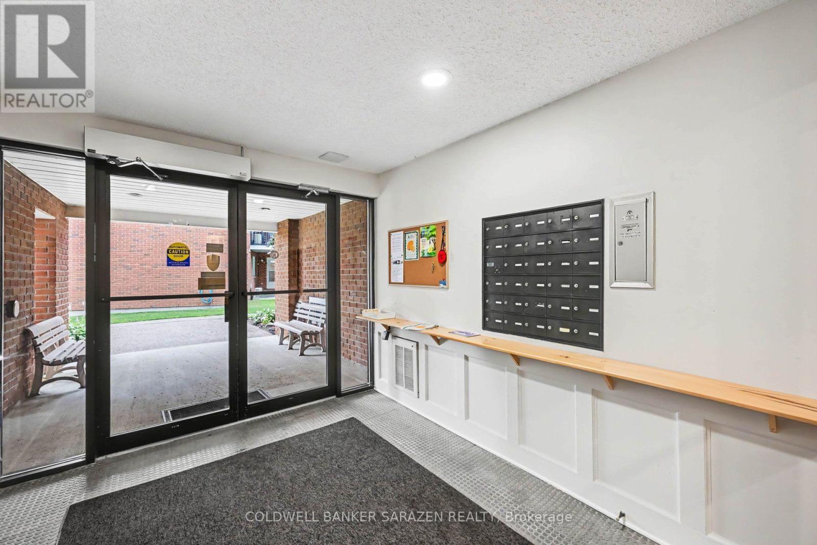 #201 61 JACK CRESCENT - 4