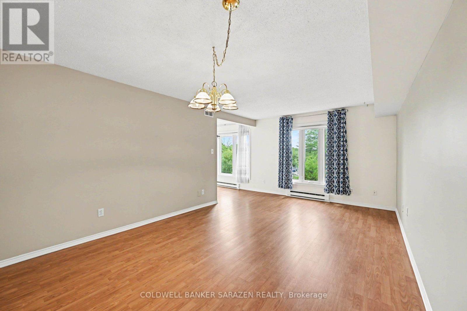 #201 61 JACK CRESCENT - 8
