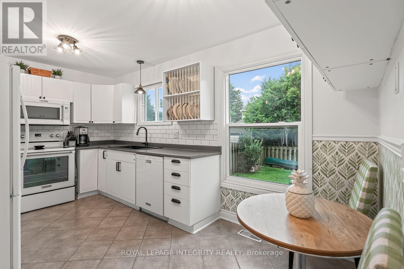 30 SUMNER STREET - 18