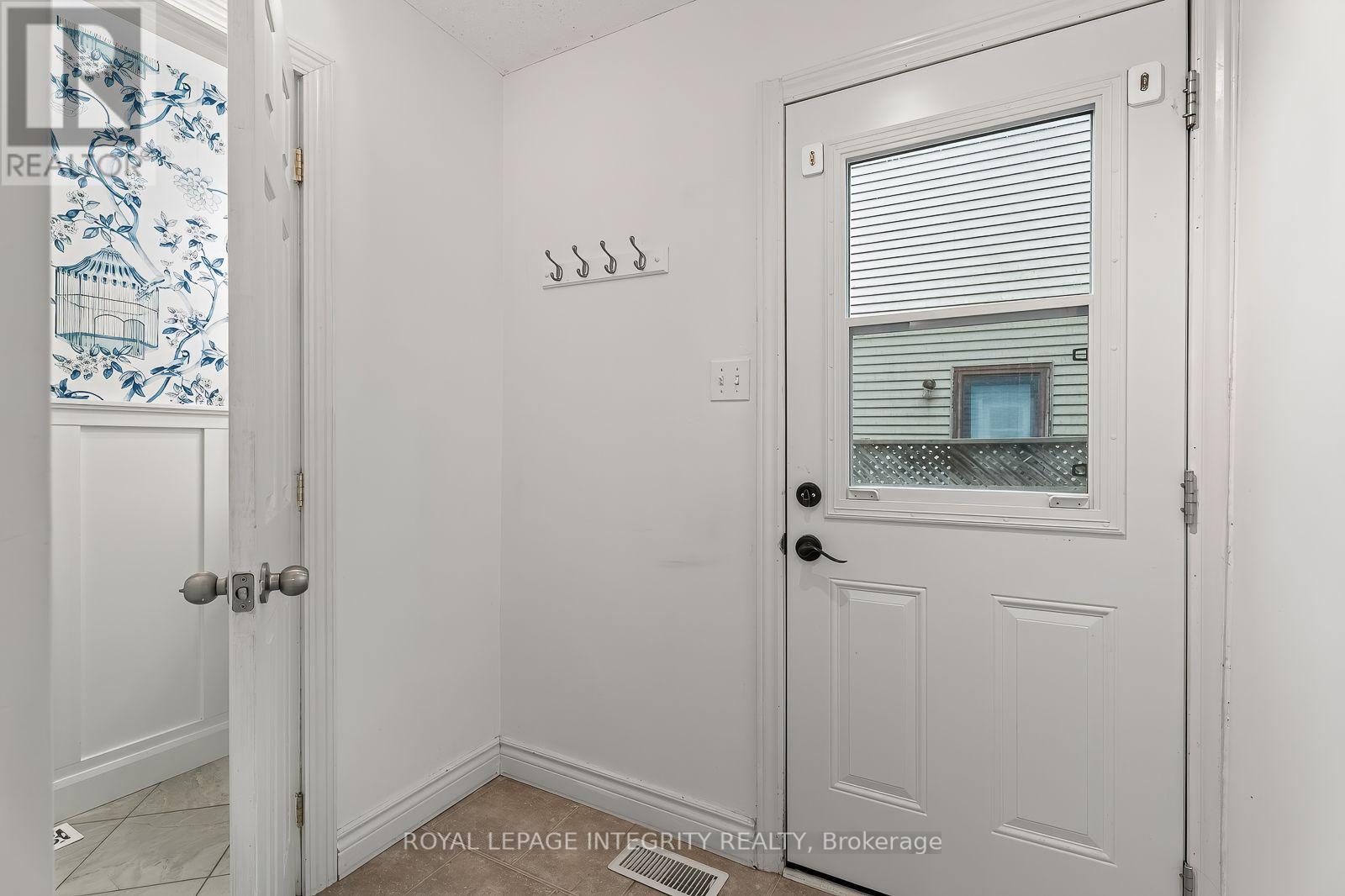 30 SUMNER STREET - 22