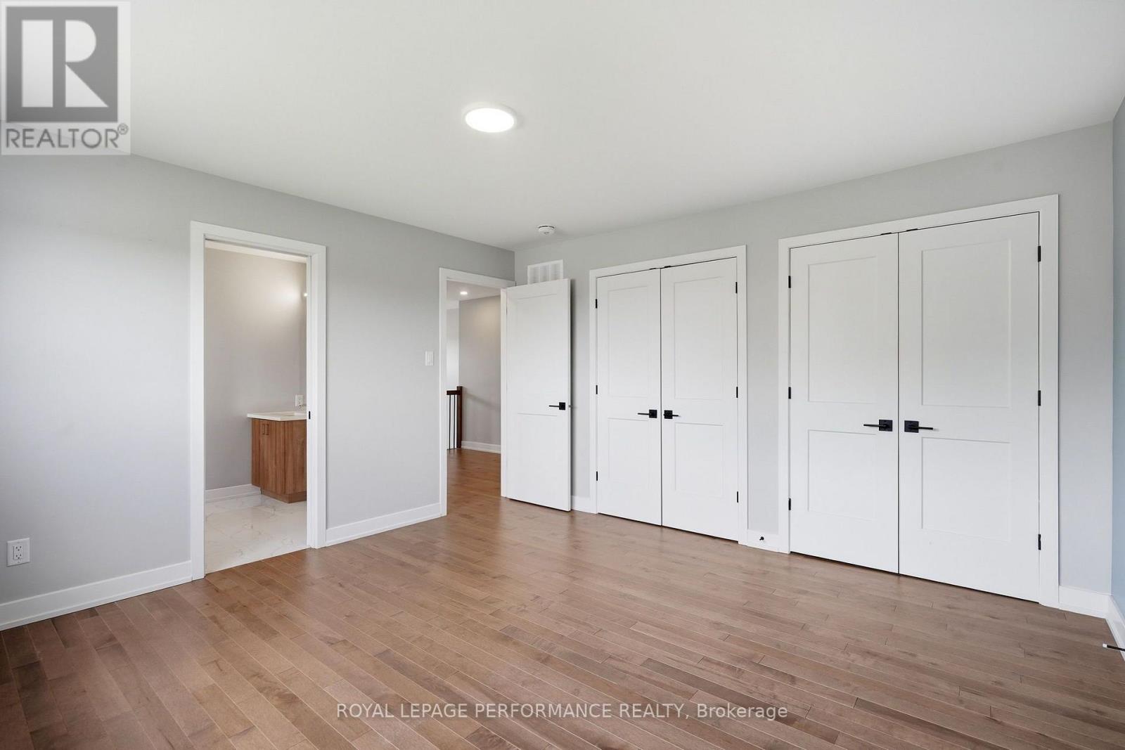 504 BARRAGE STREET - 25