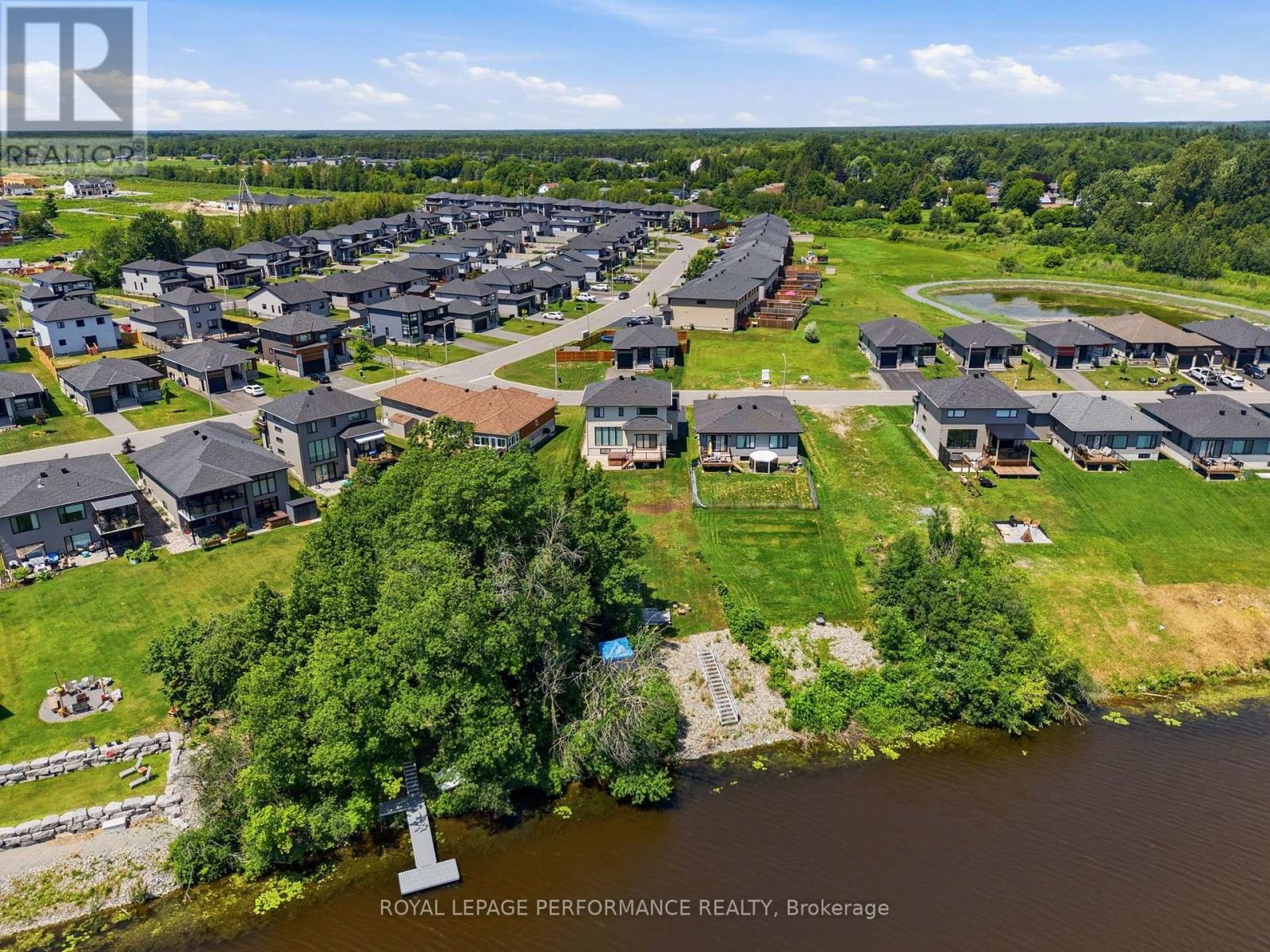 504 BARRAGE STREET - 47