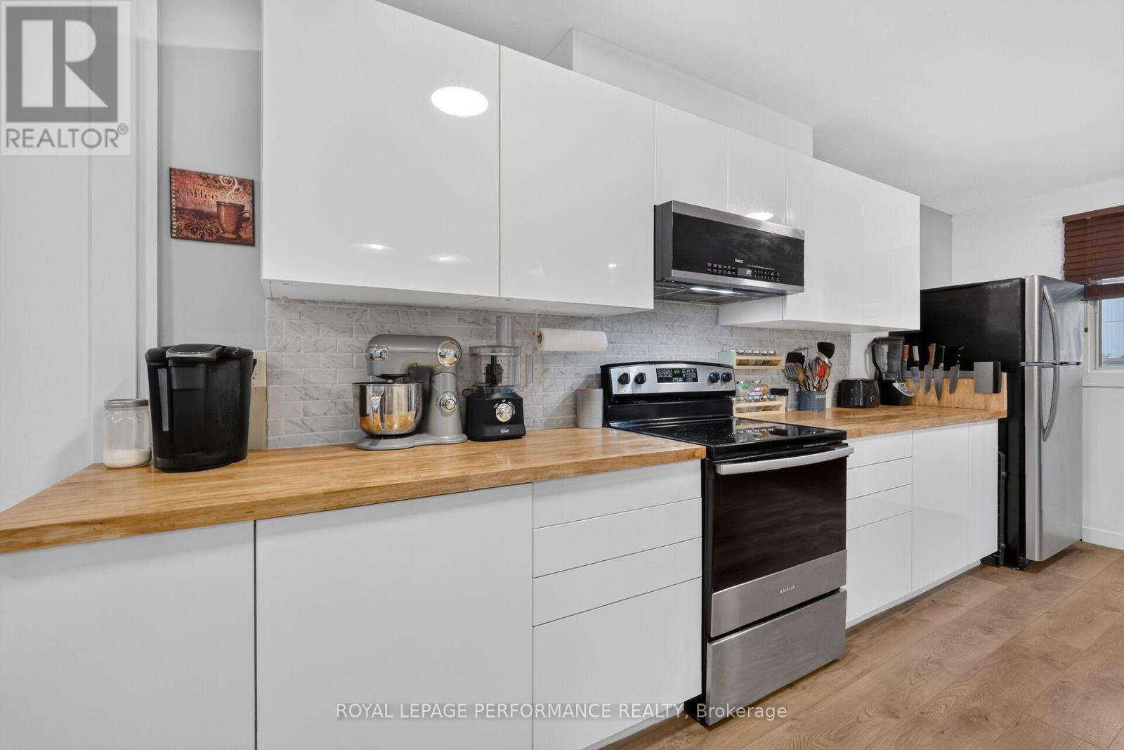 1335 BETHAMY LANE - 7