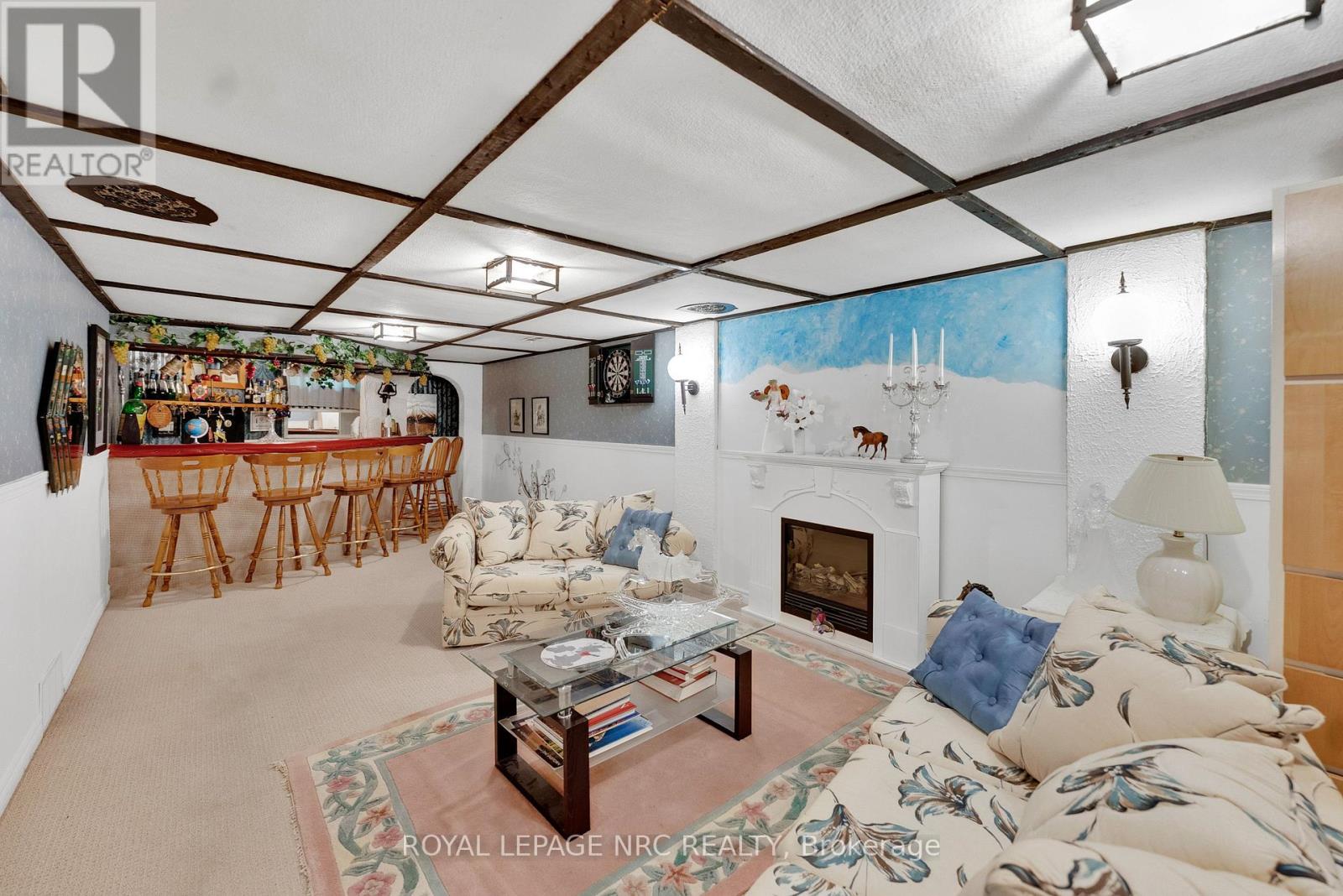 8415 PARKWAY DRIVE - 26