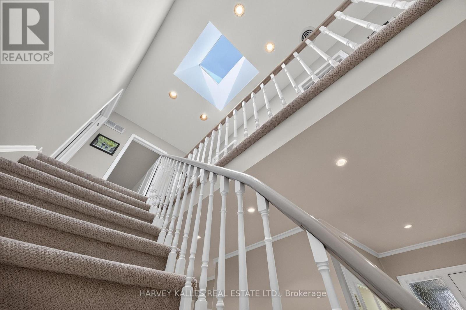 23 PINNACLE ROAD - 21