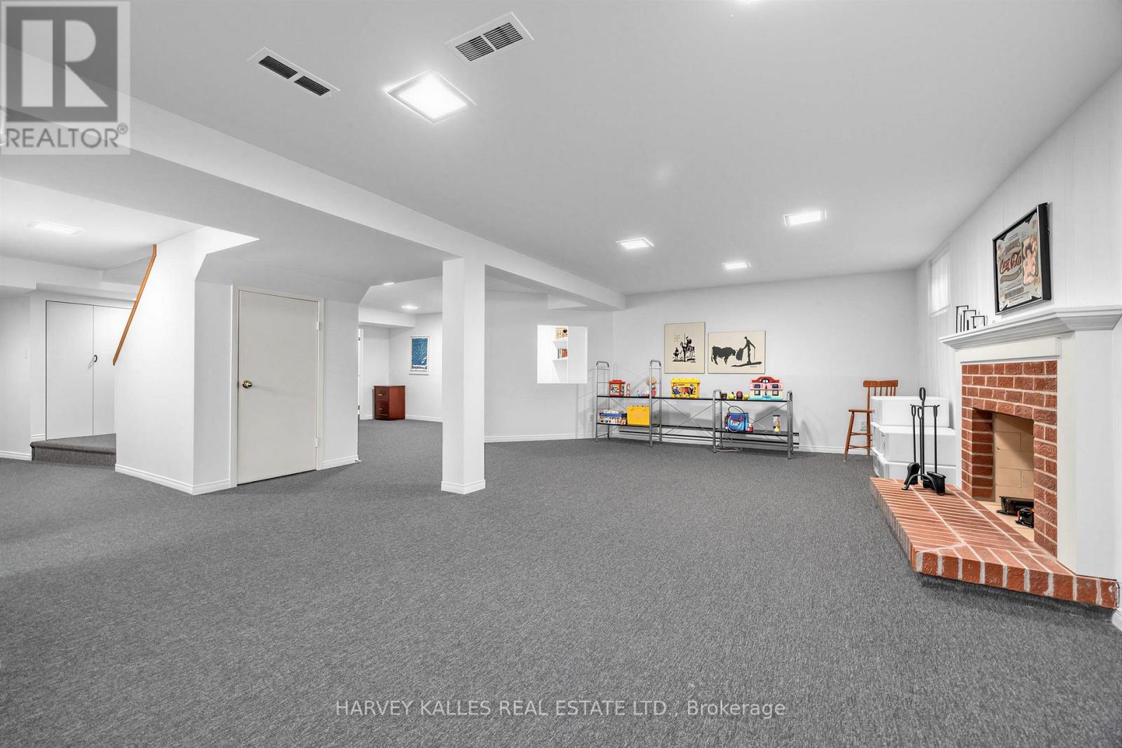 23 PINNACLE ROAD - 36