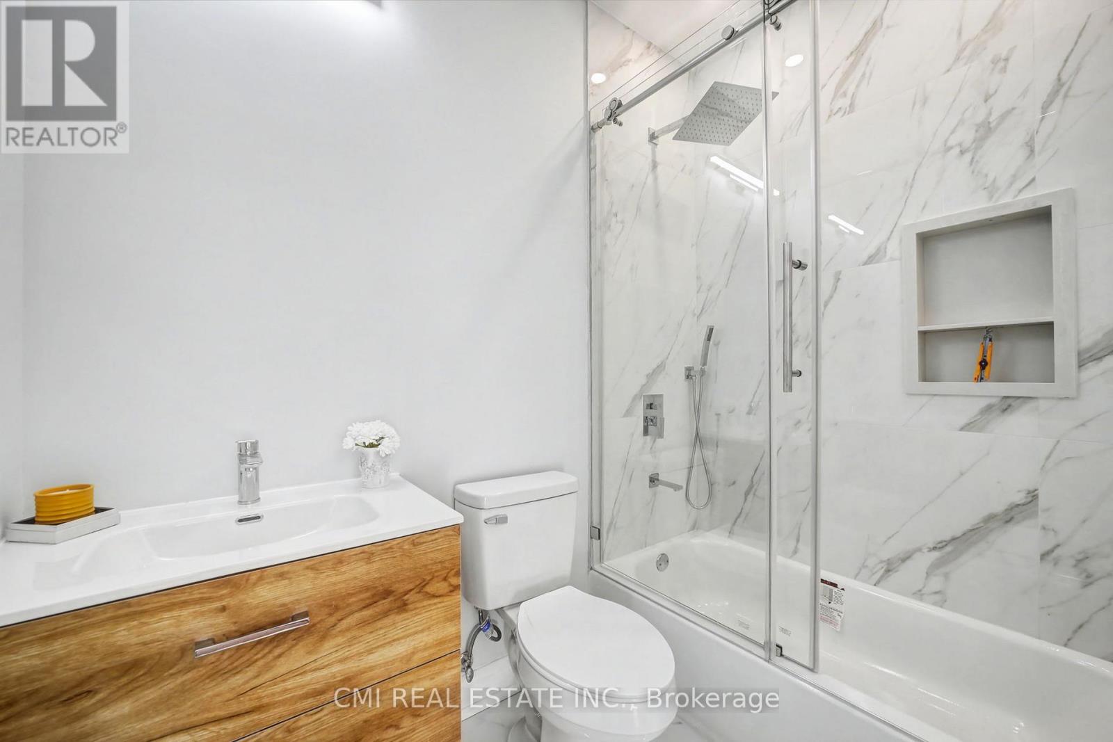 75 KENILWORTH AVENUE - 32