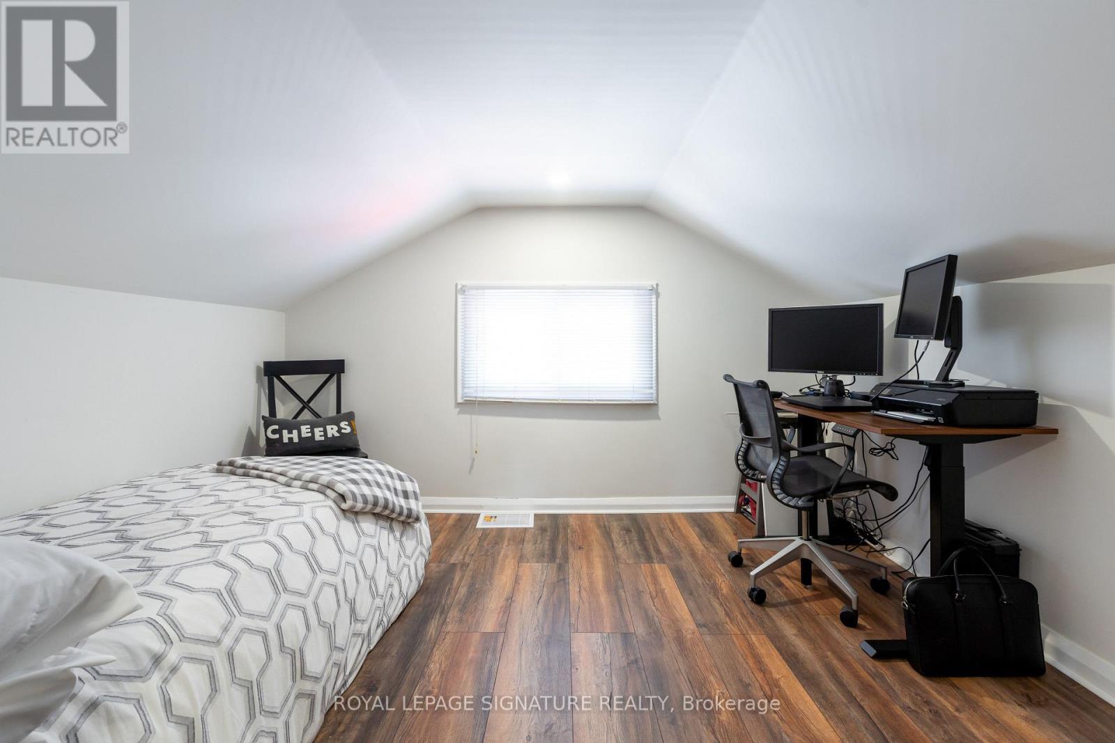 514 ASH STREET - 16