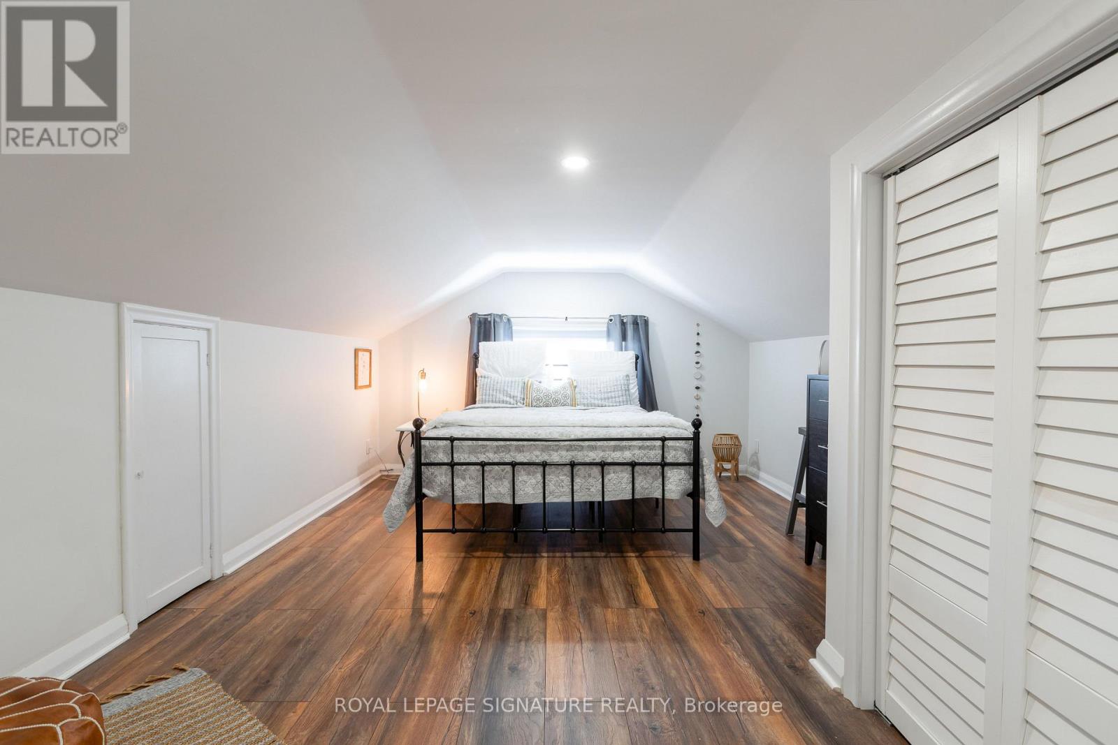 514 ASH STREET - 17