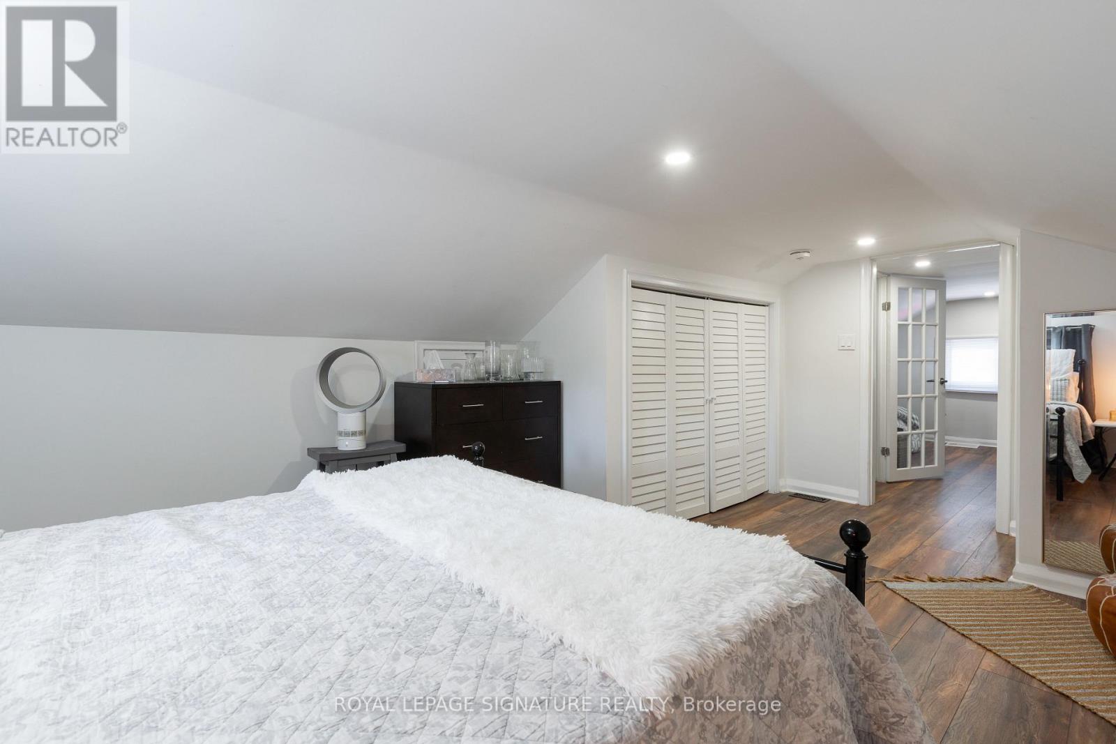 514 ASH STREET - 19