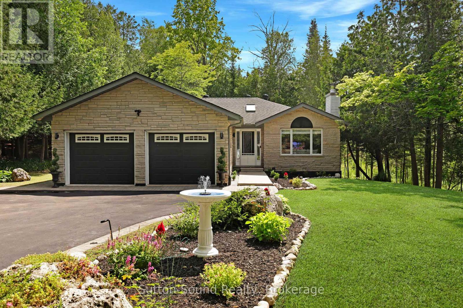 222404 DERBY-KEPPEL TOWNLINE - 1