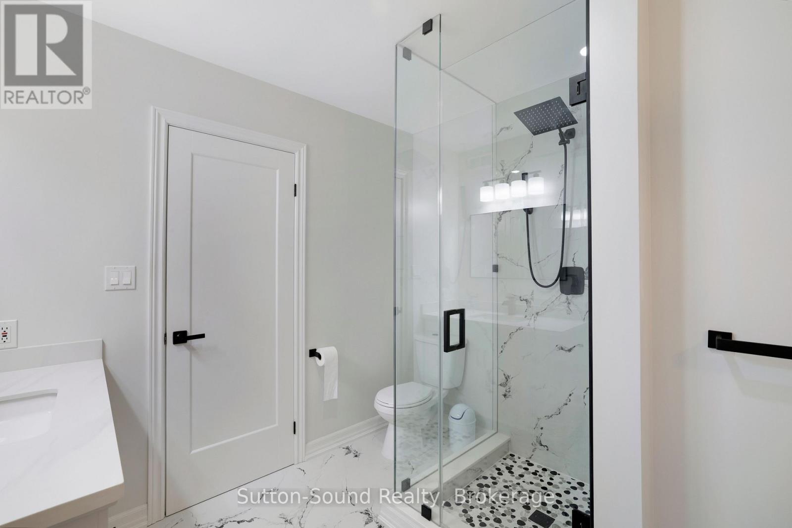 222404 DERBY-KEPPEL TOWNLINE - 22