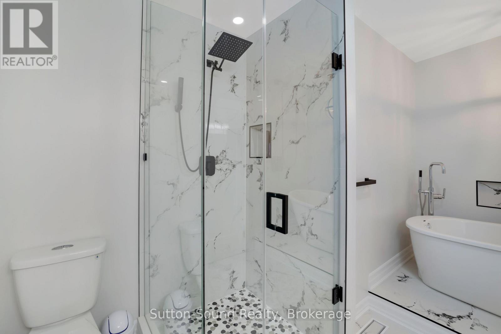 222404 DERBY-KEPPEL TOWNLINE - 23